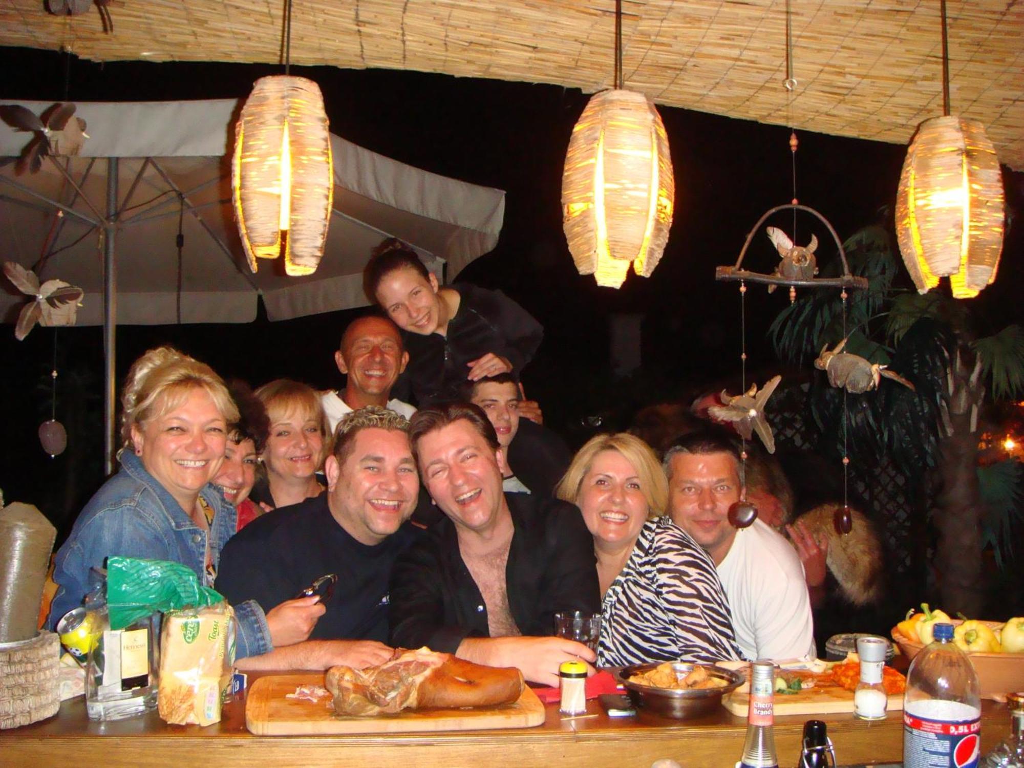 Holiday Vendeghaz Es Szabadidokert Jardanhaza Exterior foto